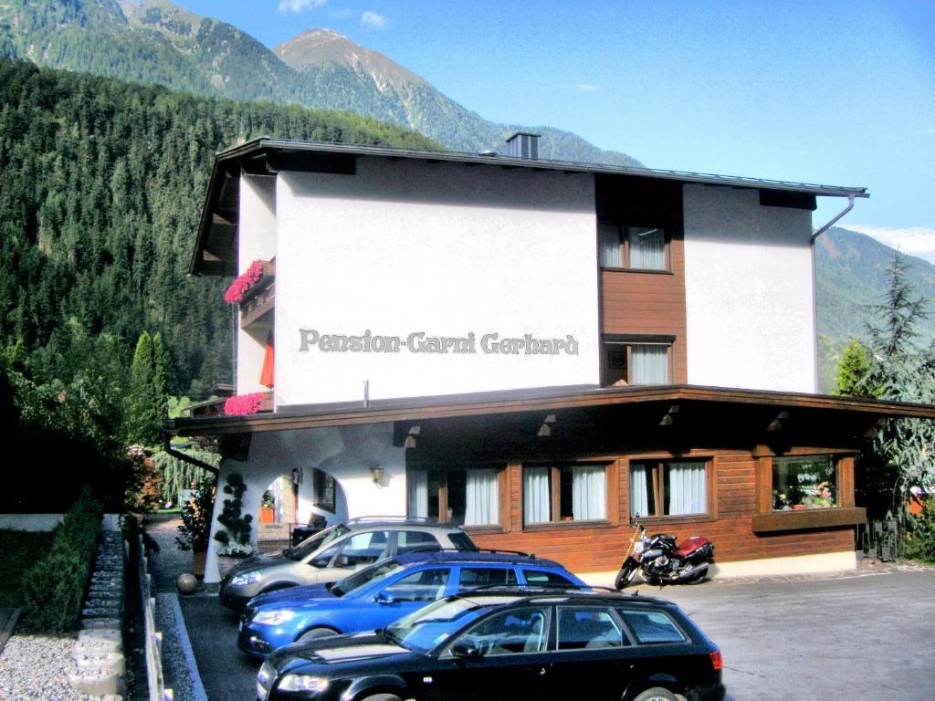 Pension Garni Gerhard Oetz Exterior photo