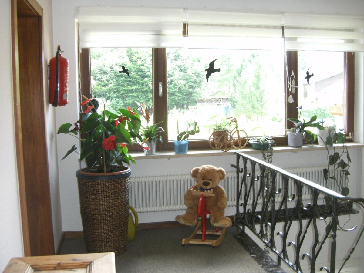 Pension Garni Gerhard Oetz Exterior photo